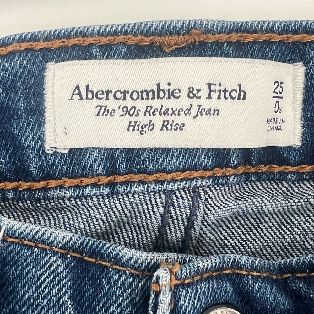 Abercrombie 90s Relaxed Jean, High Rise
